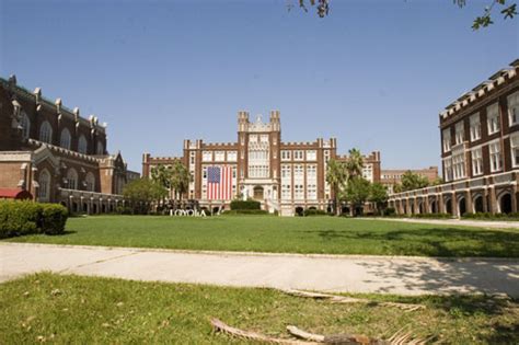 Loyola University New Orleans (StudentsReview) - College Reviews ...