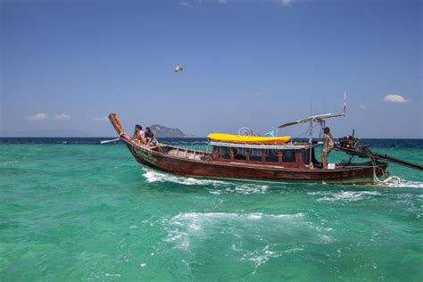 Traditional Thai Boat At Sea Editorial Stock Image Image Of Outdoor