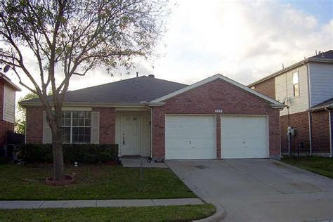 305 Charleston Dr Wylie Tx 75098 Zillow