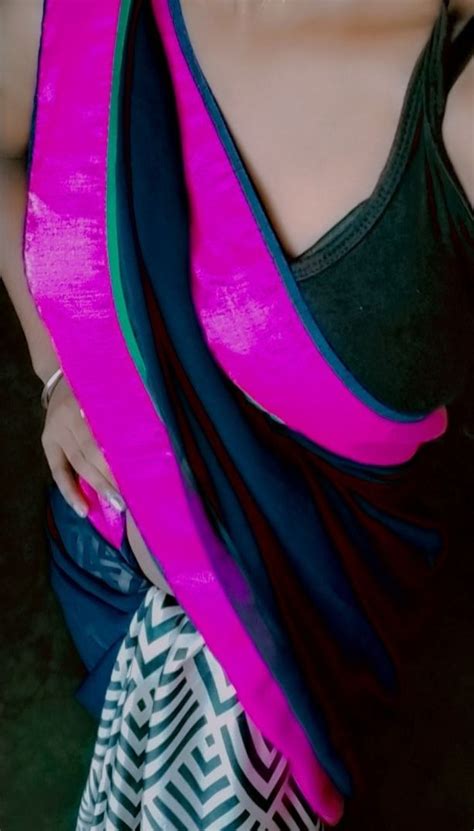 Ritika Live Webcam Sex Chat From Howrah