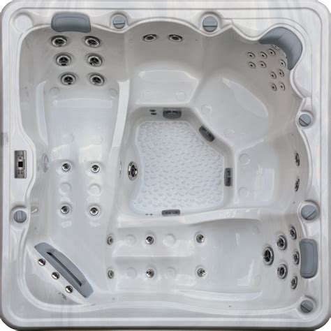 Ultimate Hot Tubs Swim Spas