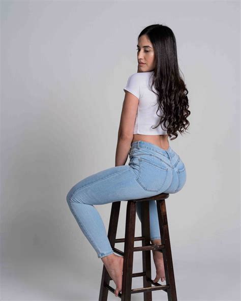 𝓙𝓪𝓼𝓼𝓶𝓲𝓷 𝓪𝓫𝓻𝓮𝓰𝓸 🖤 (@jassmin_abrego) • Instagram photos and videos