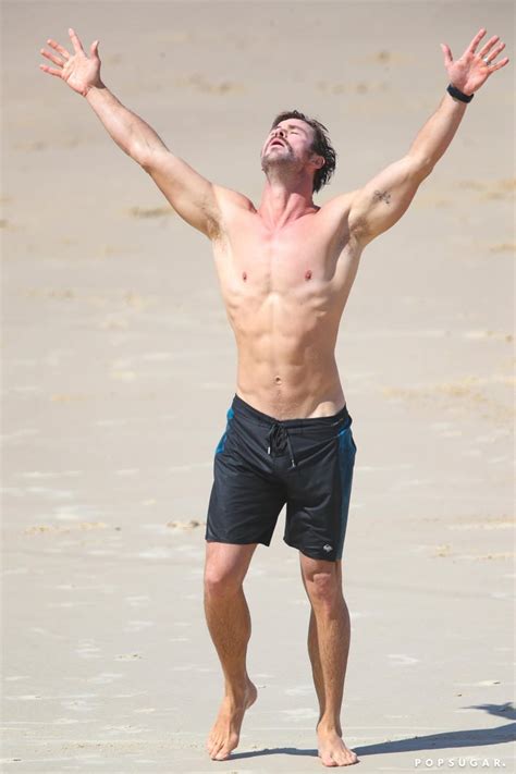 Chris Hemsworth Shirtless Pictures Popsugar Celebrity Photo 13