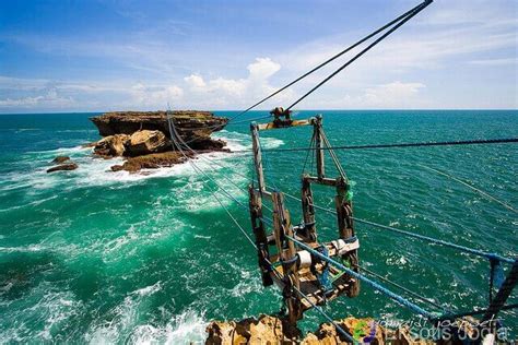 Serunya Naik Gondola Di Wisata Pantai Timang Bakpia Mutiara Jogja