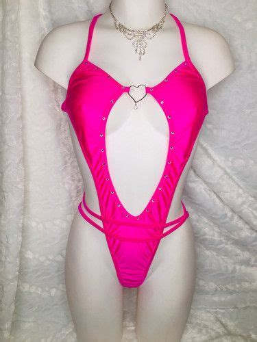 Pink Heart Rhinestone Slingshot Bikini Hartbreakers Slingshot