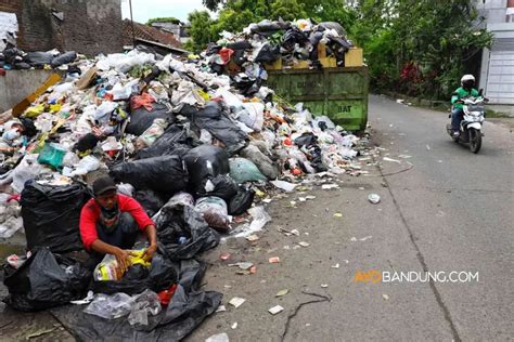 Terkait Masalah Sampah Kota Bandung Ajak Warga Pilah Sampah Mulai Dari