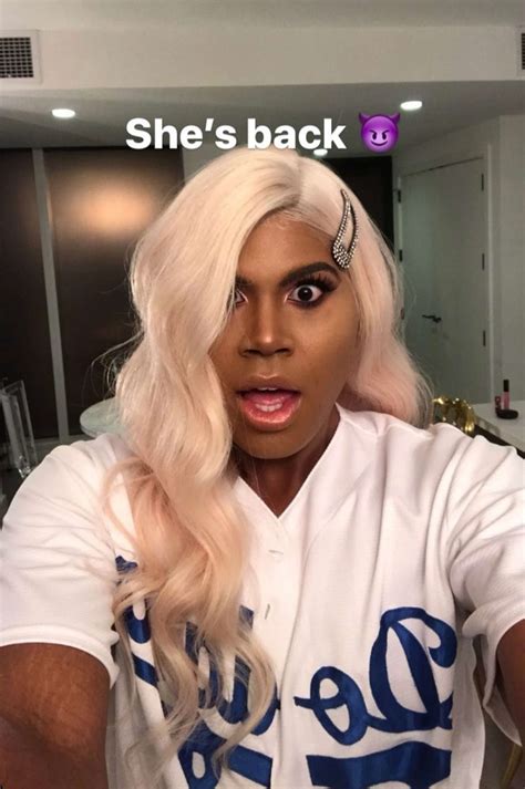 That S Hot Ej Johnson Dresses Up As Paris Hilton For Her Halloween