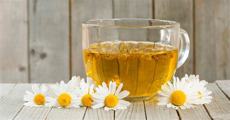 7 Amazing Healthy Benefits of Chamomile Tea - Paris & UK Award-Winning ...