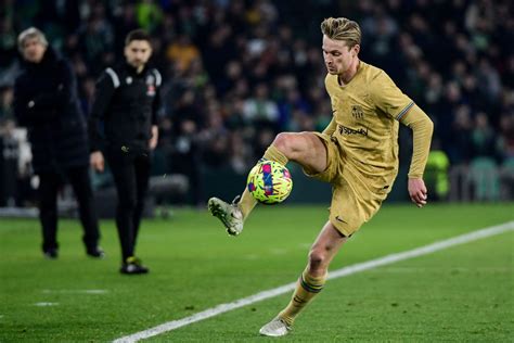 Raphinha Frenkie De Jong React After Real Betis Barcelona A Big