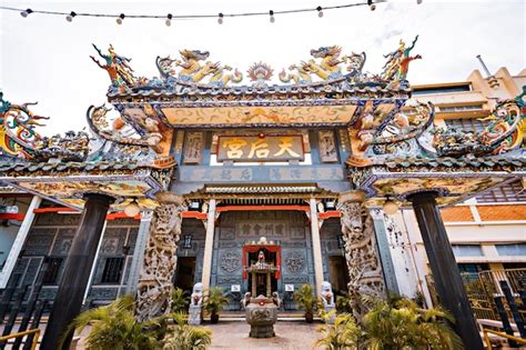 Premium Photo Typical Chinese Temple In Malaysia George Town Penang