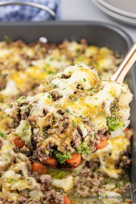 Keto Broccoli Cheese Ground Beef Casserole Keto Casserole With Ground Beef And Broccoli Food