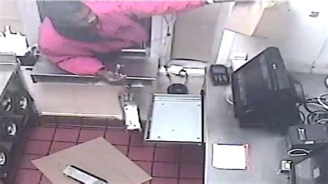 Detectives Investigate Kfc Taco Bell Burglary Surveillance Video Of