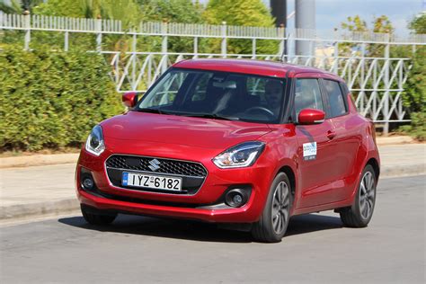 Suzuki Swift 1 2 λτ Hybrid Vs Toyota Yaris 1 5 λτ AutoGreekNews