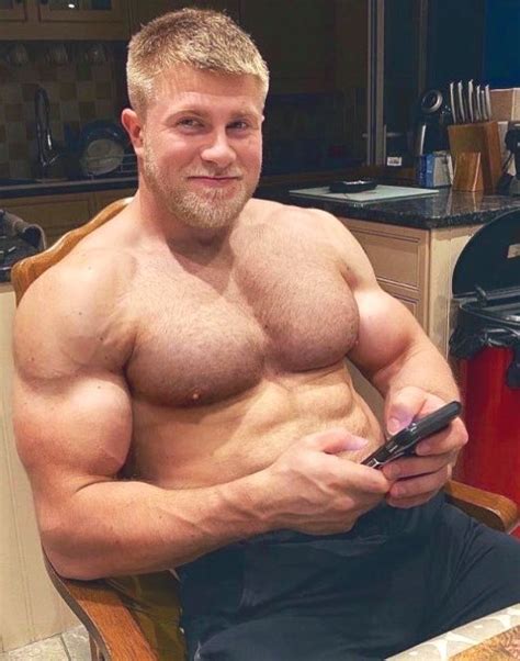 Muscle Hairy Fan On Twitter RT WillHochan Muscle Can Be Cute Too