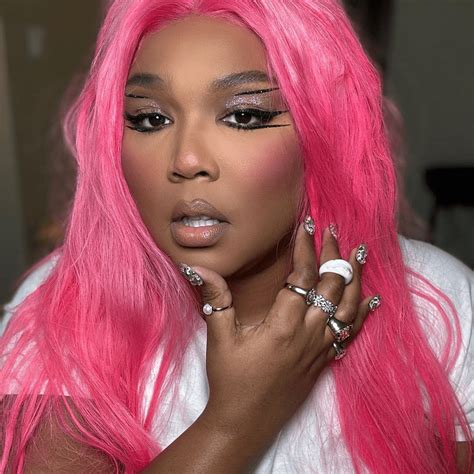 Lizzo S Sea Glass Gem Manicure Would Make Ariel Jealous