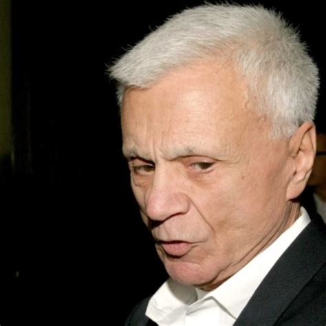 SwashVillage | Robert Blake Biografía