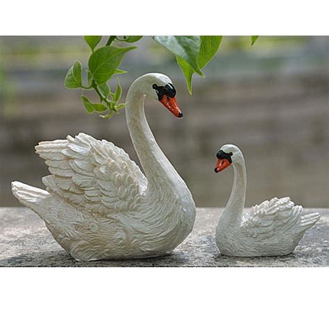 Buy UBERSWEET Pack Of 2 Resin Imitation Cute Swans Statue Sculpture