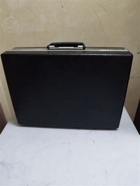 Vintage Samsonite Hardshell Briefcase Men S Fashion Bags Briefcases