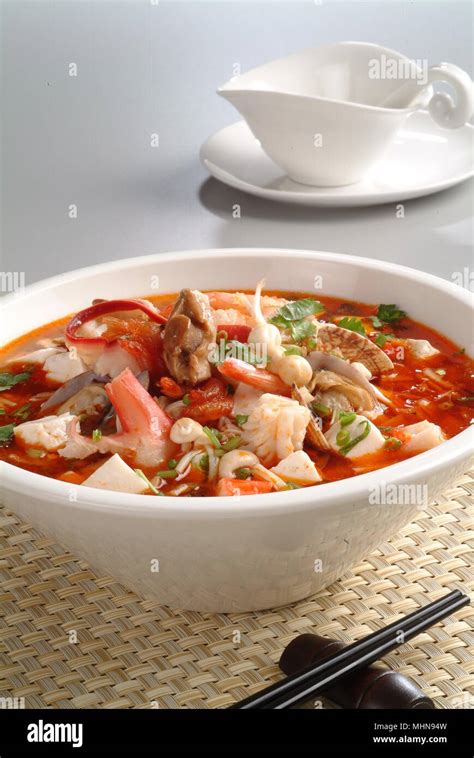 Hot And Sour Seafood Noodle Stock Photo Alamy