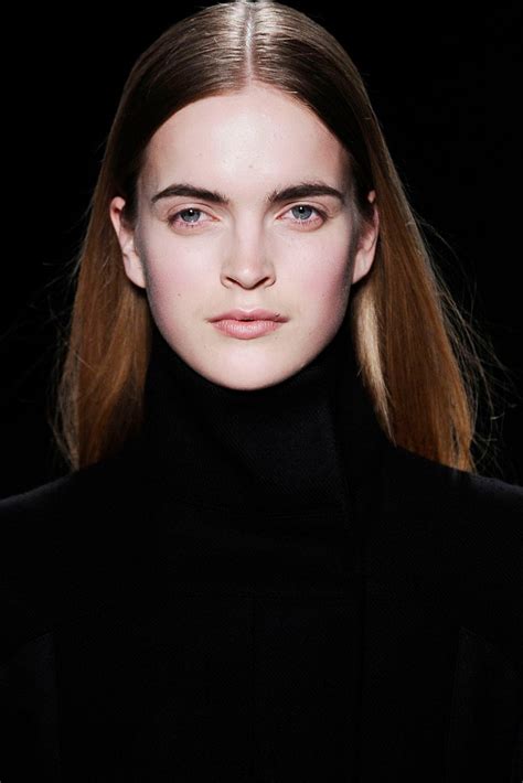Narciso Rodriguez Fall 2010 Ready-to-Wear Fashion Show | Vogue