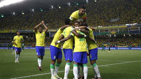 It Lia X Ucr Nia Onde Assistir Ao Vivo E O Hor Rio Do Jogo De Hoje