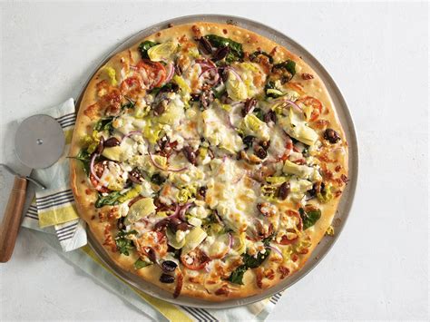 Greek Salad Pizza