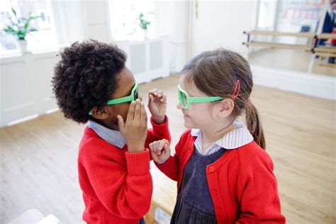 School Vision Screening Encourages Childrens Eye Tests Spectrum