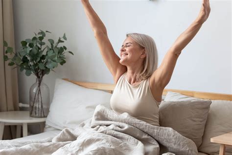 Nighttime Hot Flashes Tips For Managing And Improving Sleep