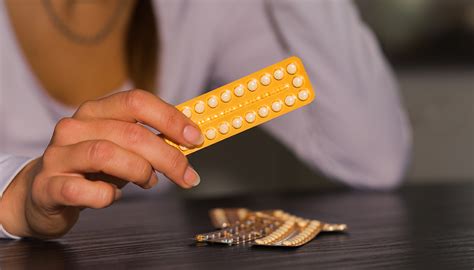 4 Perguntas Que Você Deve Se Fazer Antes De Parar O Anticoncepcional