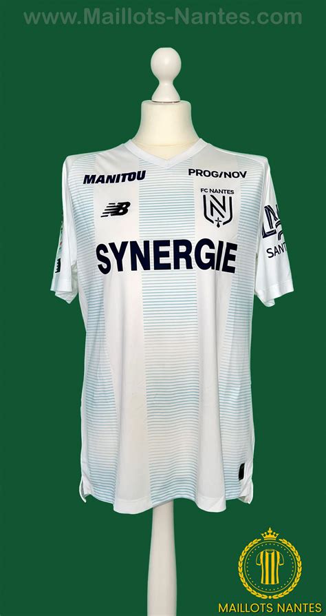 Maillot FC Nantes porté par Andrei Girotto 2019 2020