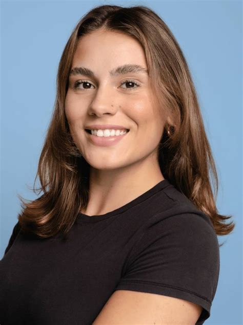 Nina Kovacevic - Model