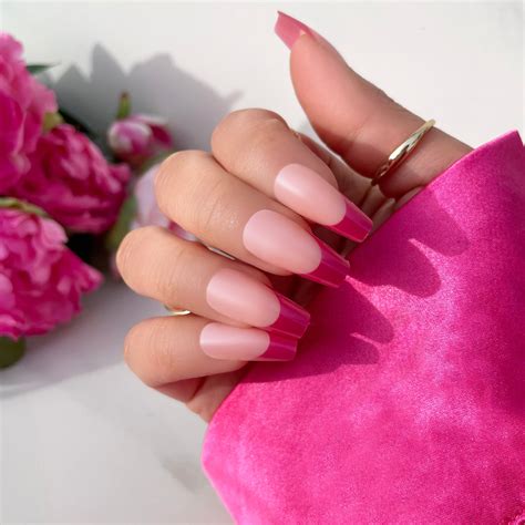 Pink Chrome French Tip Press On Nails In Coffin Shape Luxxi