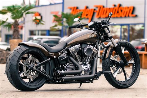 Thunderbike Triple Eight H D Breakout Fxsb Softail Custom Umbau