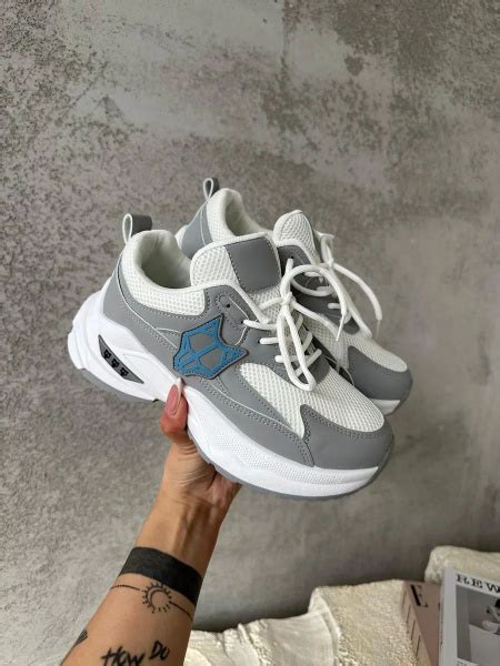 Кроссовки Девочки Женский Naked Wolfe Искусственная кожа Сетка размер R средняя На любой