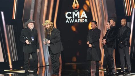 Cma Award Winners 2021 And Highlights Country Evolution