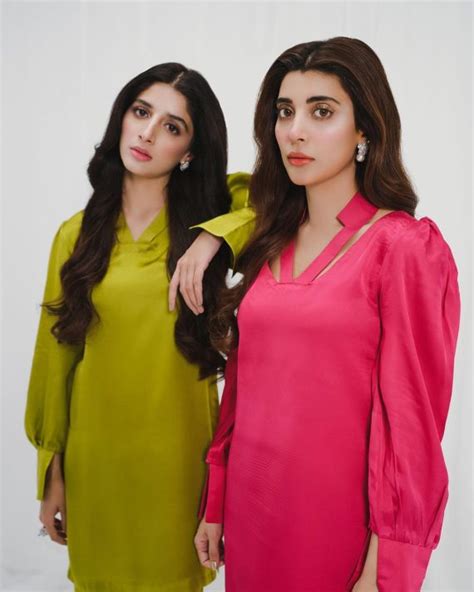 Urwa And Mawra Hocane Dazzle In Latest Shoot For Their Brand Reviewitpk