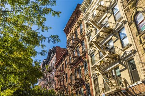 Ijzeren Brandladder Op De Gevel Van Een Oud Historisch Huis In New York