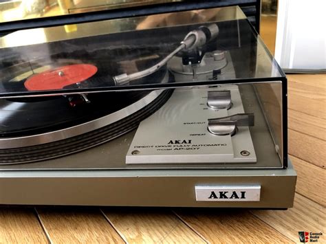 Akai Ap Fully Automatic Direct Drive Turntable In Excellent