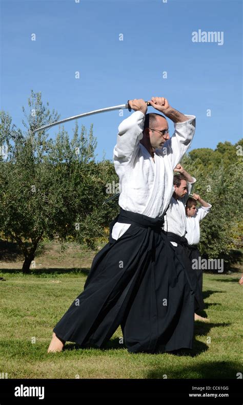 Western Practitioners of Japanese Martial Arts, Swordsmanship, Sword Fight or Fighting, Kendo ...