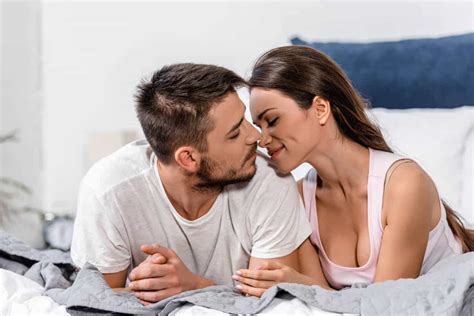 The Pros And Cons Of Living Together Before Marriage Moments With Jenny