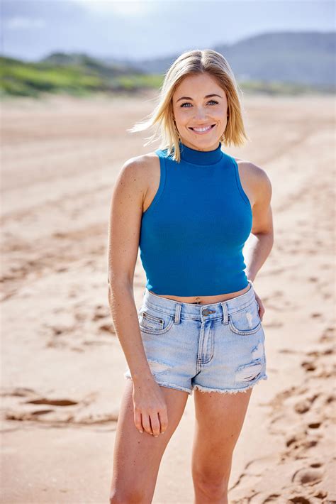 Home And Away Welcomes Dana And Harper To Summer Bay