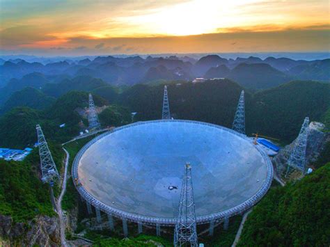 Fast el mayor radiotelescopio del mundo Tardó cinco años en