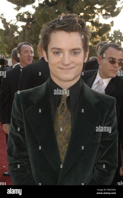 Arrivals At The 61st Annual Golden Globe Awards 01 25 2004 Elijah