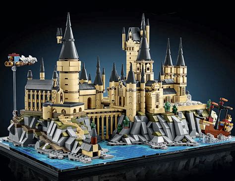 Lego Harry Potter Microscale Hogwarts Castle And Grounds Revealed