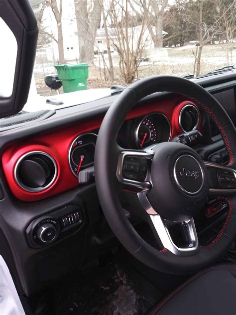 2020 Jeep Wrangler Rubicon Bright White Reviewed