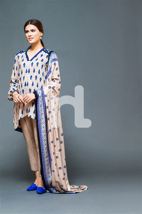 Nisha Introducing Latest Winter Collection 2016 By Nishat Linen Pk Vogue