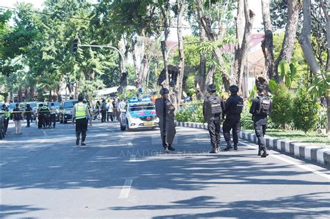 Ledakan Bom Di 3 Gereja Di Surabaya Anadolu Agency