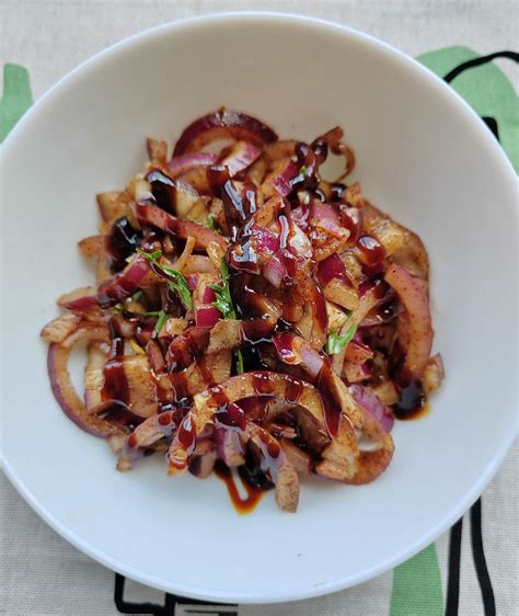 3 Quick Recipes with Red Onions