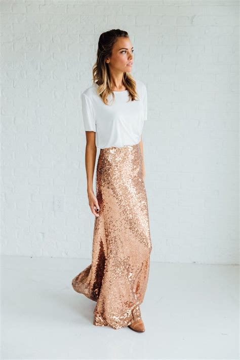 Adorable Winter Outfits Ideas With Maxi Skirt Sequin Skirt Outfit