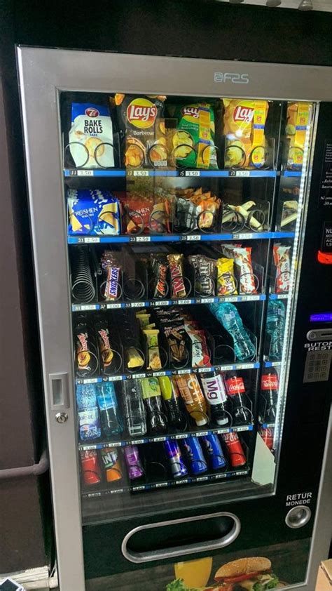 Urgent De Vanzare Aparat Vending Automat Fas Bauturi Reci Snack